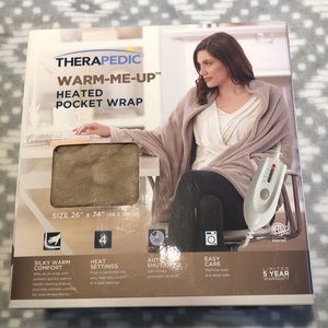 Therapeutic heated pocket wrap